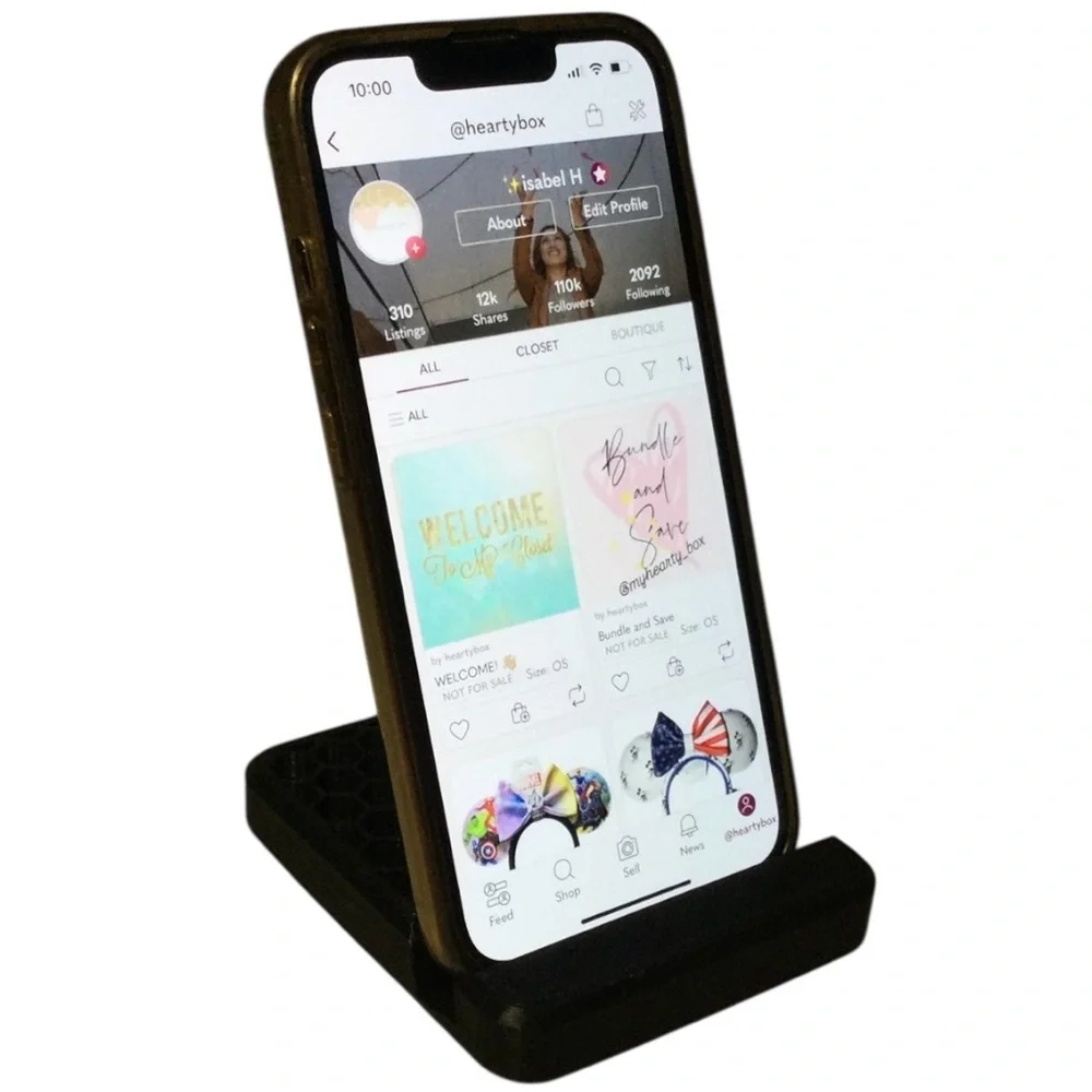 3D Printed Black Phone Stand